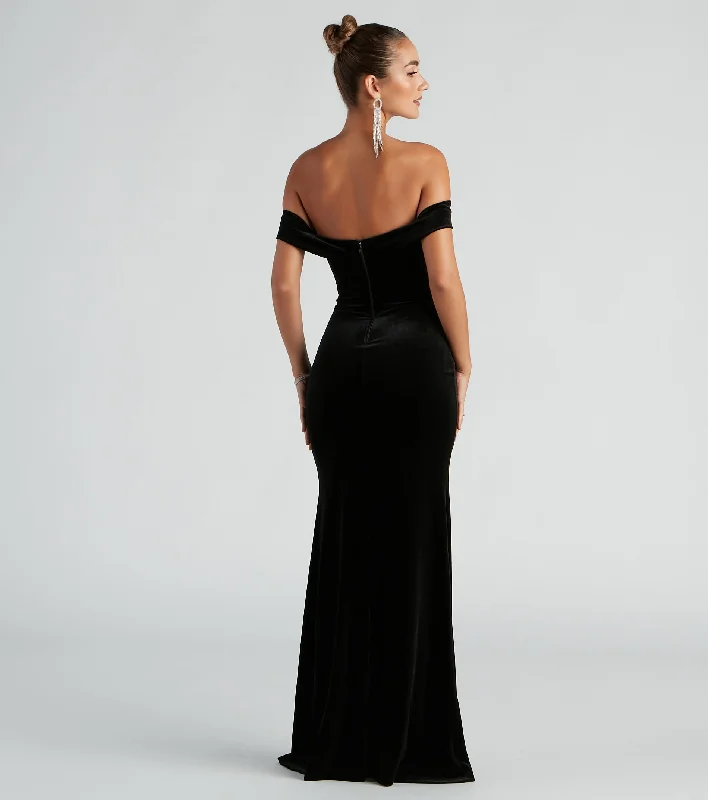 kerri-formal-velvet-mermaid-dress-050022606001