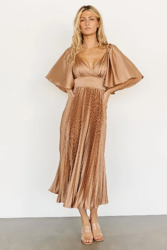 Aubree Pleated Dress | Champagne