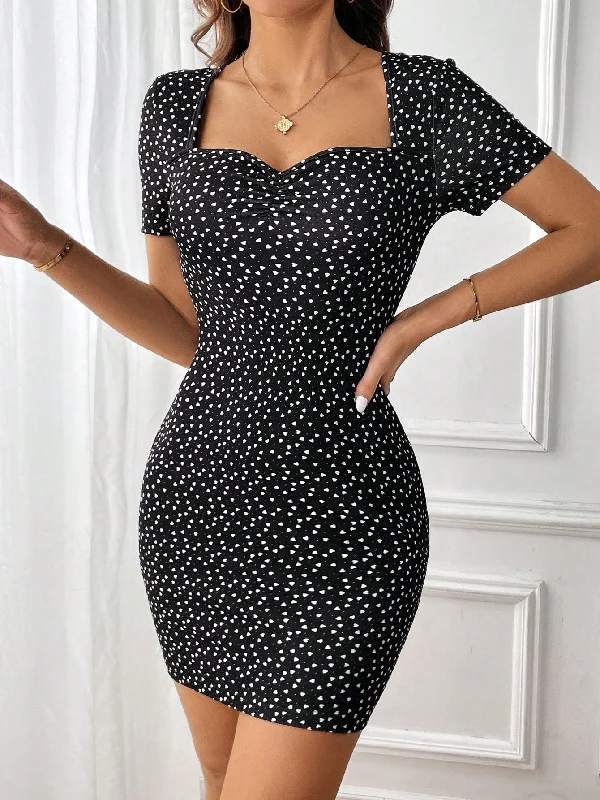 Confetti Heart Print Sweetheart Neck Bodycon Dress