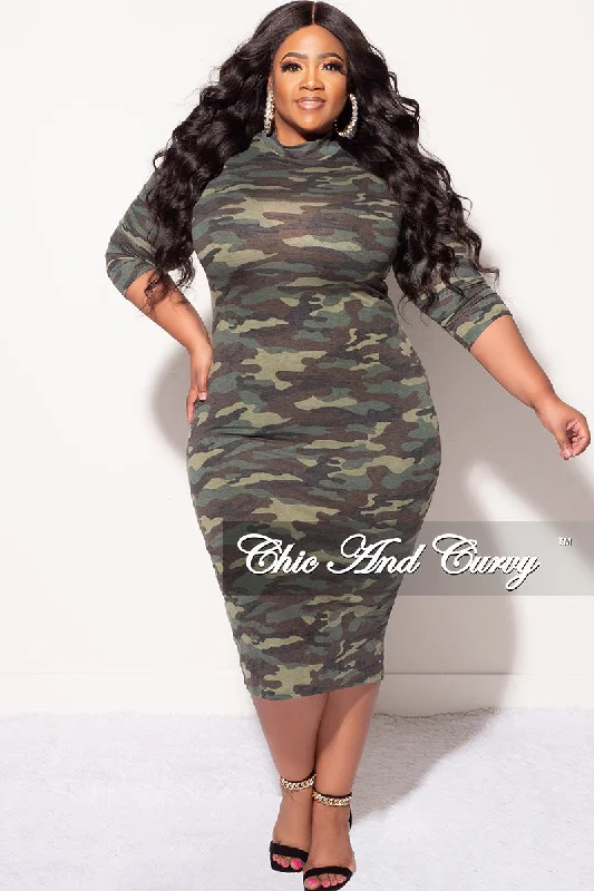 Final Sale Bodycon Dress w/ Mid Sleeves in Camouflage