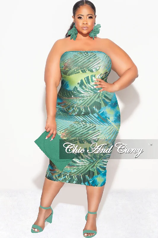 Final Sale Plus Size Strapless Tube BodyCon Dress in Green Leaf Print